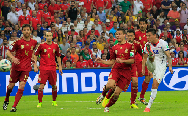 水晶宫VS西汉姆精彩对决全场回顾与赛果检视