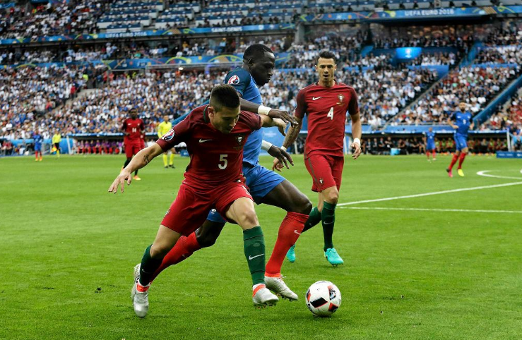 “一飞冲天”代表的生肖及其寓意解析