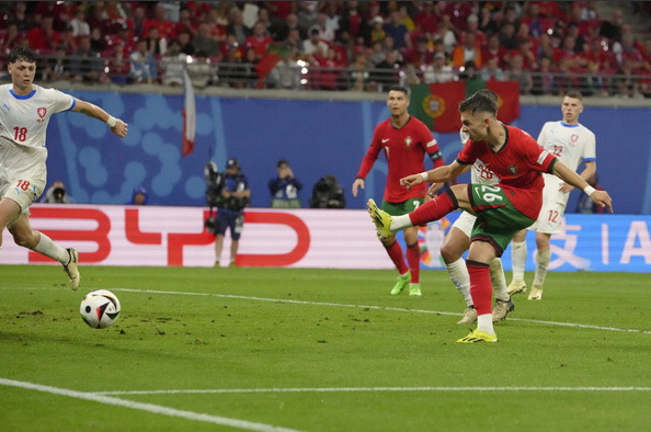 斯图加特vs布鲁日比赛直播及赛前调查2024